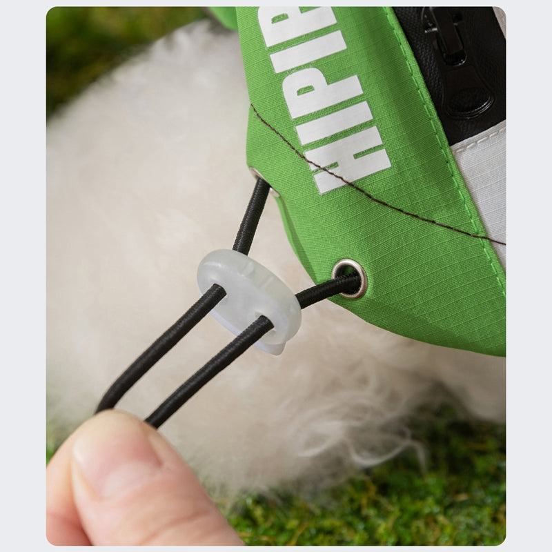 Hipipet Mini TrailGuard – Close-up of adjustable drawstring toggle on waterproof dog coat
