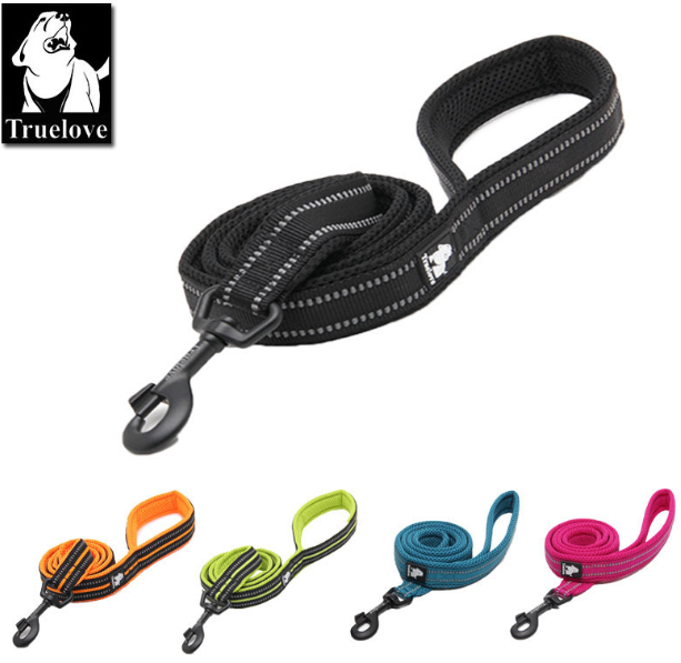 TrueLove reflective leash color options - Available in black, green, blue, orange and rose red with reflective strips