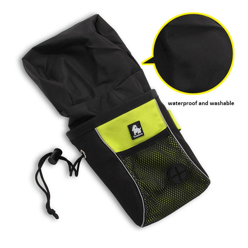 TrueLove TrainerPro dog treat pouch - waterproof and washable interior lining detail